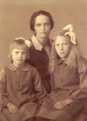 Jenny, Viola and Anna
